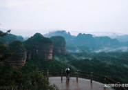 丹霞山旅游